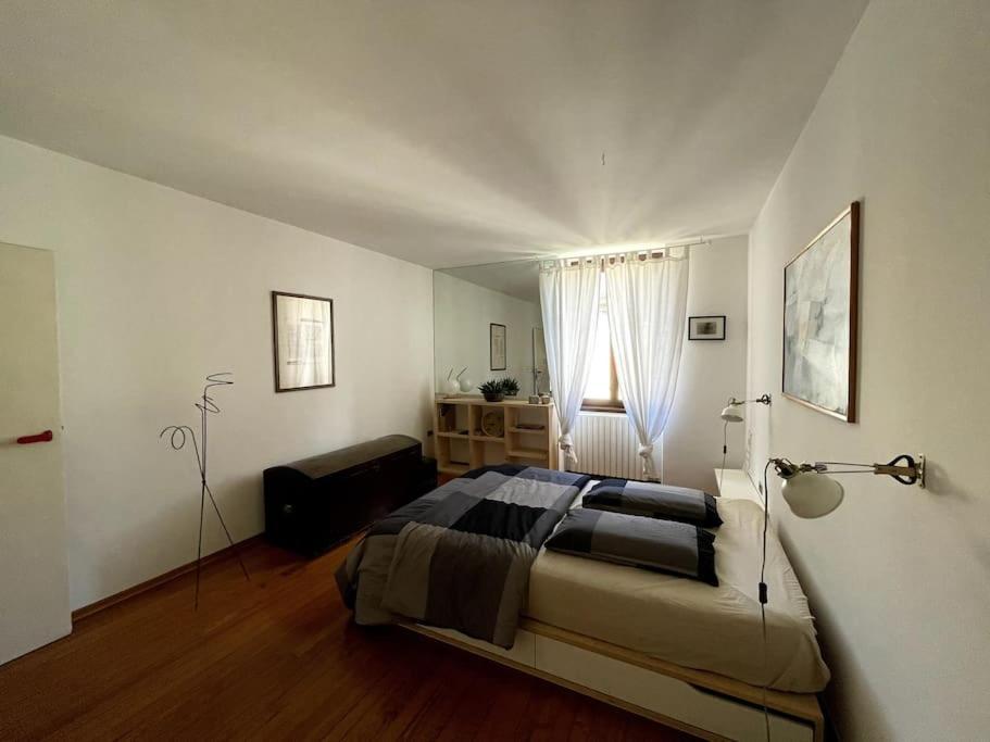 Grande Appartamento In Area Storica Di Bergamo Exterior foto